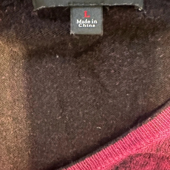 Rock & Republic Purple V-Neck Sweater - Picture 4 of 4